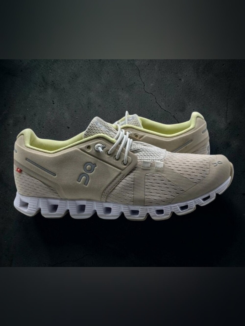 On Running Cloud Sand Pearl CloudTec Sneakers Beige Yellow Women's 8